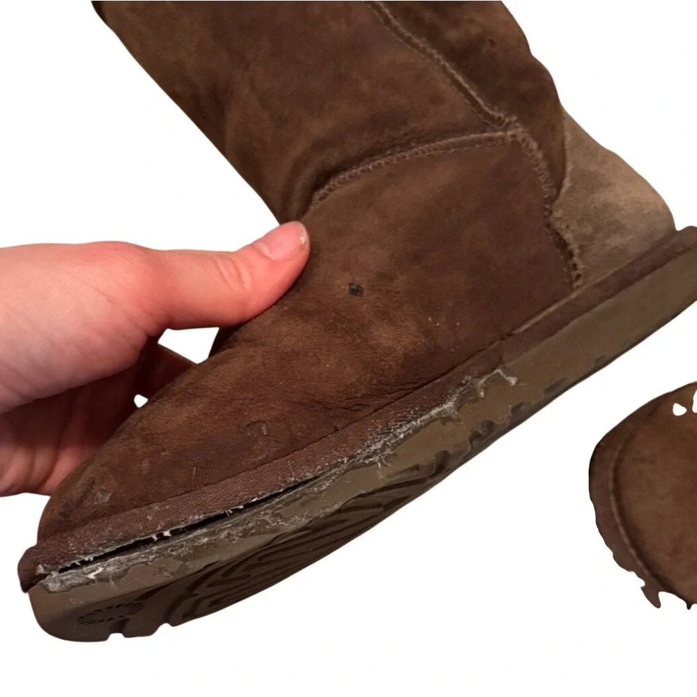 UGG‎ Australia Classic Short Boots Chocolate Brown Suede Sheepskin Lined Women